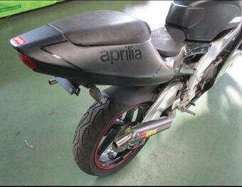 Aprilia RS 250 - 16