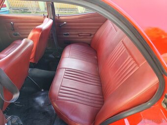 Ford Cortina - 16