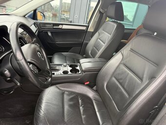 VW Touareg 7P 3.0tdi 176kw 2/2011 jen 195.047km - 16