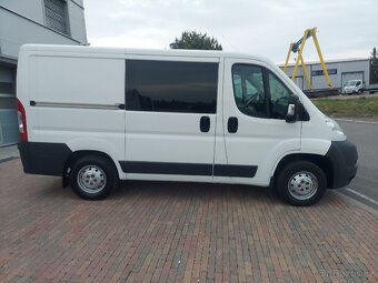 Peugeot Boxer 2.2hdi 96kw 6míst,aut.AC, tažné 2.5t rok 2014 - 16