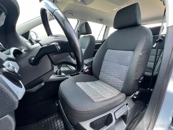 Škoda OCTAVIA II 1.6TDI 77KW Combi,Tažné,Alu R15,181TKM,Temp - 16
