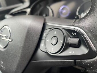 Opel Insignia 2,0 CDTi 4x4 AT8  Exclusive GS (2019) - 16