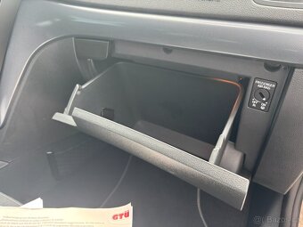 Škoda Yeti 1.4 Tsi 90kw Adventure r.v.2014, Serviska - 16