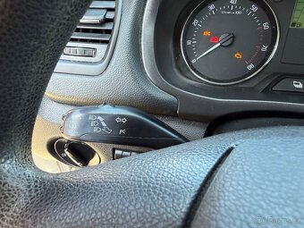 ŠKODA FABIA 2011 1.4i 16v AMBIENTE 152.000km FACELIFT - 16