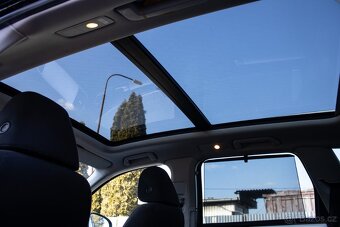 Vw Volkswagen Touareg 3.0 TDI webasto, panorama, nová STK - 16