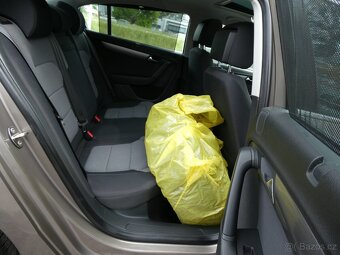 Volkswagen Passat 1.4 TSi 90kW serviska, 2x kola - 16