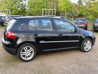 Volkswagen  Golf 1.4í - 16