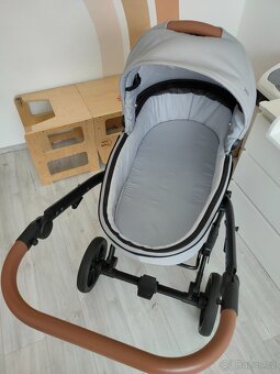 Kombinovaný kočárek Junama Space - 16