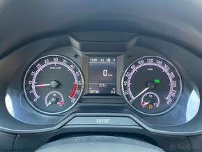 ŠKODA OCTAVIA 1,6 TDI 85KW DSG STYLE COMBI / 2018 - 16