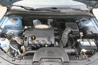 HYUNDAI I30 SW 1.6 16V, KLIMA, TAŽNÉ - 16