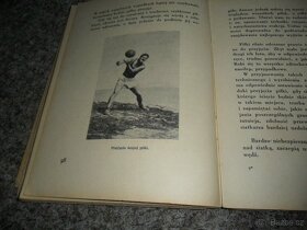 tenis René Lacoste, R.v. Fichard, házená 7/11 hráčů,odbíjená - 16