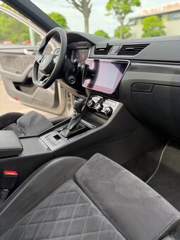 Škoda Superb III Sportline combi 2.0TDI 140kw - 16