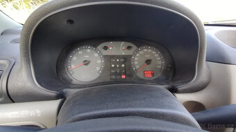Prodej Renault Thalia 1.4, tažné, klima, zimní kola, stř.nos - 16