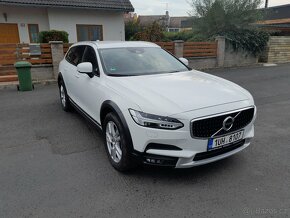 VOLVO V90 cross country D5 173KW vzduchové pružení - 16