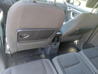 VW TOURAN - 16