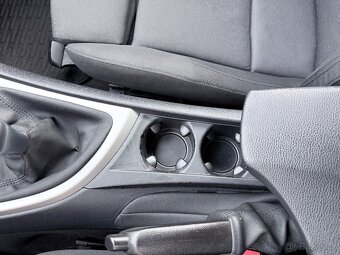 BMW E87 - 120D - 16