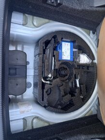 Prodám cabrio VW eos 2,0 fsi 110kw, 6ti rychlostní manuál - 16