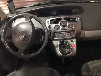 Renault Mégane grand scenic - 16