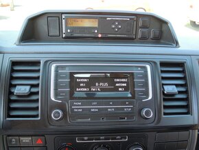 VW Transporter valník 2.0TDi 150koní 6míst r.v.4/2017 - 16