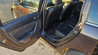 Honda Accord combi 2,2diesel - 16