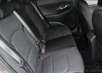 Hyundai i30 1.5 T-GDI MHEV, ČR,1.MAJ. - 16