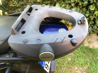 Yamaha FZS 1000 Fazer - 16