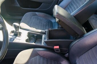 PRODÁM VW PASSAT Variant Highline 2,0 TDI - SUPER STAV - 16