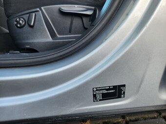 VW Sharan 7 míst 2.0TDI 103kW 2011 Tažné navigace - 16