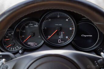 Porsche Cayenne Diesel 245k - 16
