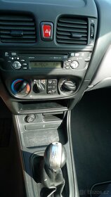 NISSAN ALMERA II 1.5i 16V KLIMA 3 DVEROVY ZACHOVALY STAV - 16