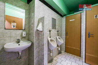 Přenechání pronájmu restaurace, Ústí n/L, ul. Mírové náměstí - 16