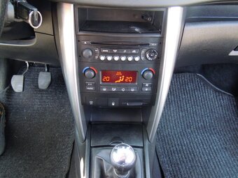Peugeot 207 1.6HDi 80kw(109hp) r.v.9/2006 - 16