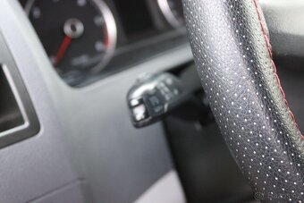 VW Transporter T5 GP 2.0 TDI 103kw, hezký stav - 16