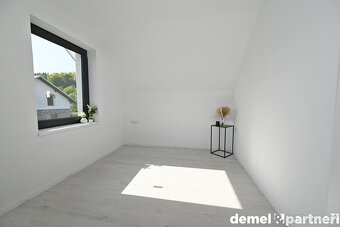 NOVOSTAVBA 4+kk V MIKULOVICÍCH - 16