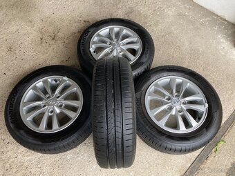 Alu Hyundai i30,letni 195/65 15 velmi pěkné - 16