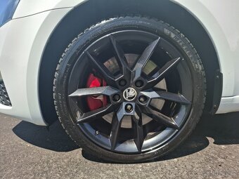 Škoda Octavia 3 RS 2.0TDi 135kW,DSG,tempomat,senzory - 16