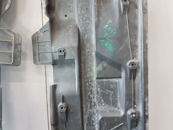 Orig. kryty podvozku 6Q7825201, 6Q7825202 Škoda Roomster - 16