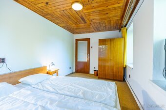 Prodej rodinného domu 402 m², pozemek 3160 m² v Krkonoších - 16