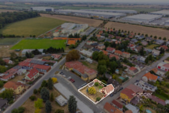 Prodej stavebního pozemku 663 m² v centru Jiren – s menším r - 16