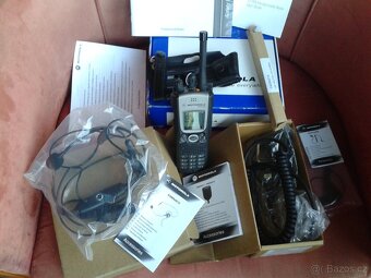 Motorola MTP 700  TETRA včetně příslušenství - 16