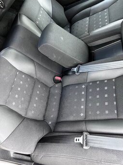 Volvo S60 2,4D 2007, 177tkm po velkém servise - 16