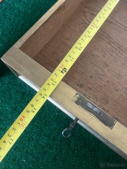 Starožitný drevenný stolík - 16