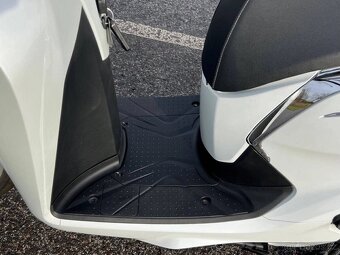 Prodám HONDA SH 300I - 16