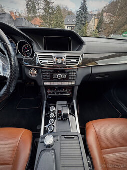 Mercedes E63 AMG - 16
