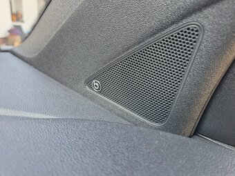 Volkswagen UP GTI - 16