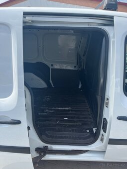 RENAULT KANGOO R19 15DCi 115tkm,KLIMA,1maj-ČR,SERVIS RENAULT - 16