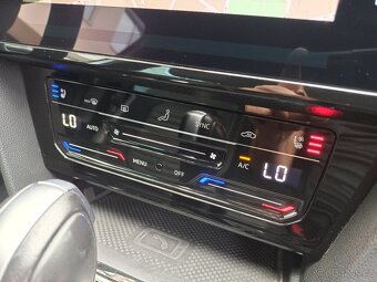 VW Passat B8 Variant 2.0TDI 147kW DSG DCC - záruka Autodraft - 16