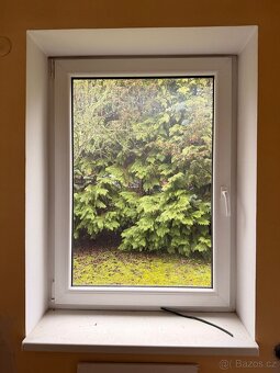 Zánovní okna a dveře + venkovní rolety - 16