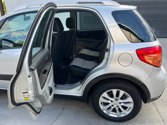 SUZUKI SX4 1.6i 88KW 4x4 75000KM TAŽNÉ VYHŘ.SEDA.LETNÍ+ZIMNÍ - 16