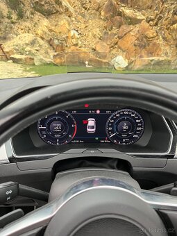 VW Passat B8 R LINE, 4x4, PANO, HEAD UP - 16